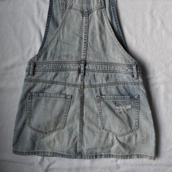Forever 21 Denim skirt overalls - Picture 4 of 6